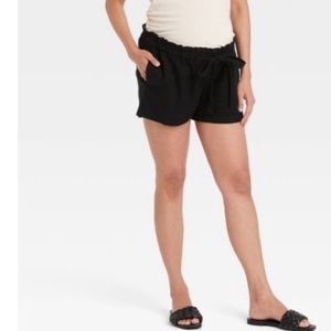 Tie-Front Pull-On Maternity Shorts - Isabel
Maternity by Ingrid & Isabel NWT